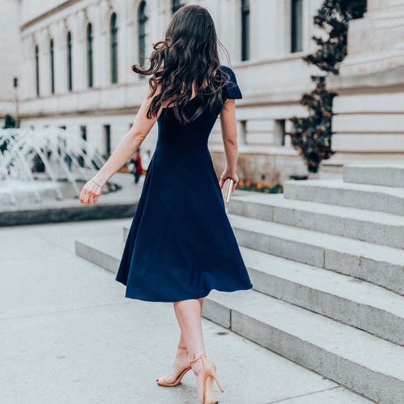 Gal Meets Glam One Shoulder Bow Midi Dress Petite - Picture 2 of 5